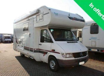 Foto Carthago Mondial 44 Camper Mansardato Usato