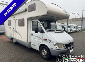 Foto Mc Louis Stirling 701 Camper  Mansardato Usato