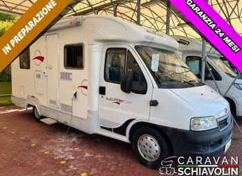 Foto Roller Team Autoroller 215 P Camper  Parzialmente Integrato Usato