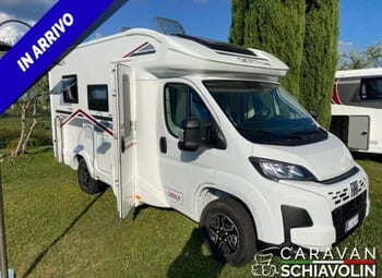 Foto Giottiline Siena 340 Premiere Edition Cambio Automatico Camper  Parzialmente Integrato Nuovo