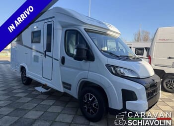 Foto Giottiline Compact Cx 66 Premiere Edition Cambio Automatico N Camper  Parzialmente Integrato Nuovo