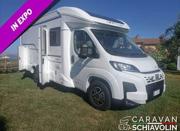Foto Giottiline Toscan 69xf Premiere Edition Cambio Automatico Camper  Parzialmente Integrato Nuovo