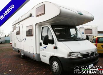 Foto Mc Louis Tandy 640 Camper  Mansardato Usato