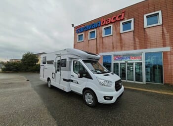 Foto Others-andere Caravans International Horon 85 Xt Camper  Parzialmente Integrato Nuovo