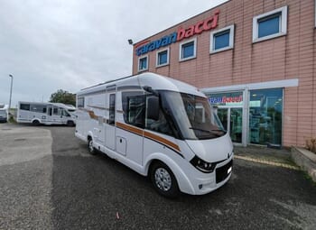 Foto Malibu I 450 Le Camper  Motorhome Usato
