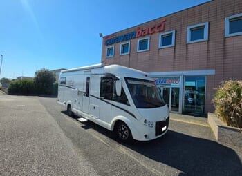 Foto Carthago Tourer I 149 Camper  Motorhome Usato