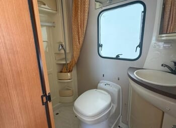 Challenger Genesis 43 Camper  Altro Usato - foto 5