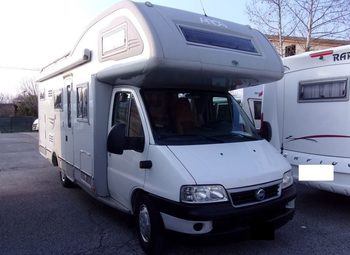 Foto Arca Camper M715 Glm Camper Mansardato Usato