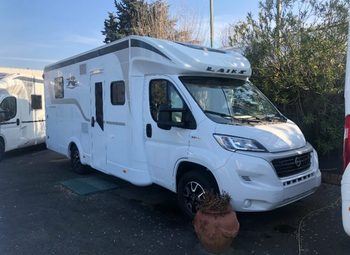 Foto Laika Kosmo 512 Camper Parzialmente Integrato Nuovo