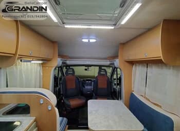 Mobilvetta Semintegrale Miller  6.3 Metri Compatto Camper  Parzialmente Integrato Usato - foto 19