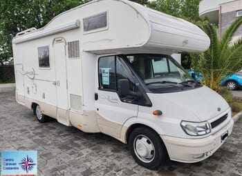 Kentucky Corral 3 Camper  Mansardato Usato