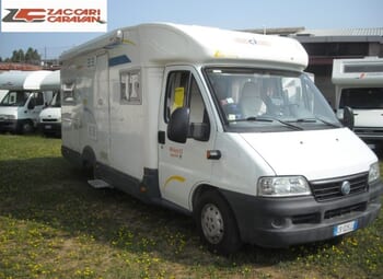Caravans International Riviera 55 P Camper  Parzialmente Integrato Usato