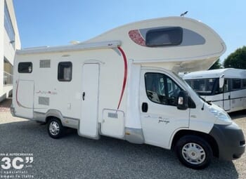 Roller Team Auto Roller Garage Camper  Mansardato Usato