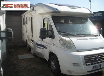 Mc Louis 673 Camper  Parzialmente Integrato Usato