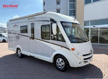 Foto Carthago Compactline I 138 Db Camper  Motorhome Usato