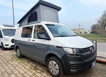 Foto VOLKSWAGEN TRANSPORTER V TEK 4,90 M LUNGHEZZA