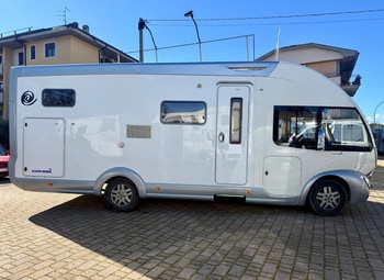 Motorhome Eura Mobil Terrestra I 700 EB usato - foto 3