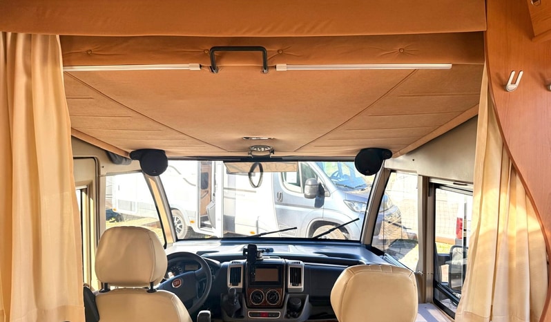 Motorhome Eura Mobil Terrestra I 700 EB usato - foto 8