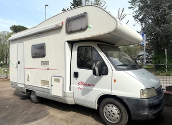 Camper usato mansardato Elnagh Clipper 20 